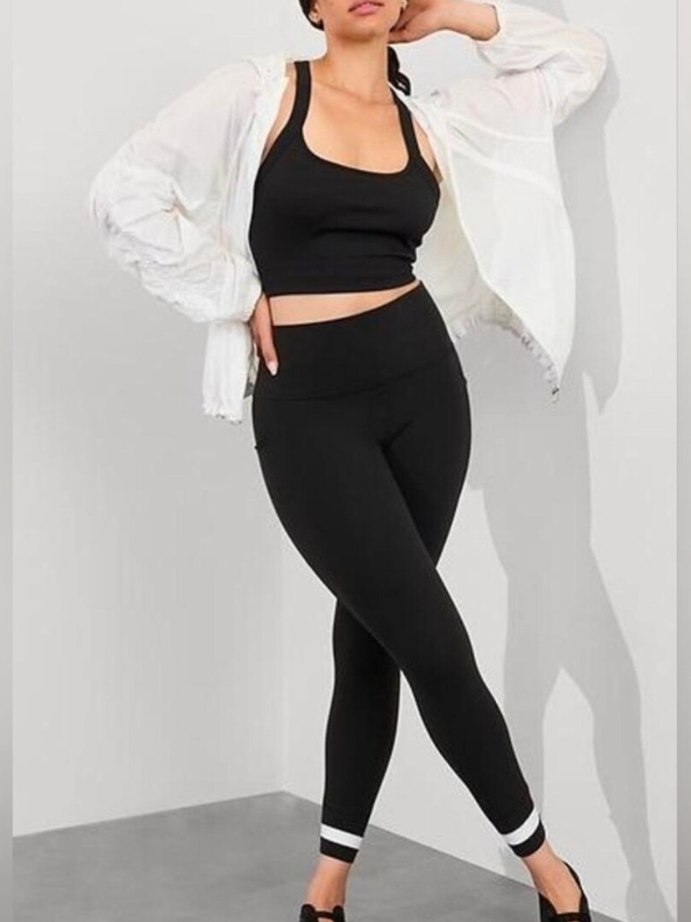 •Athleta• Salutation Stash colorblock 7/8 leggings